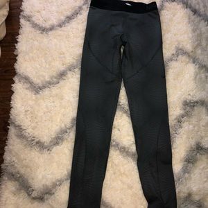 Nike pro full length leggings pattern